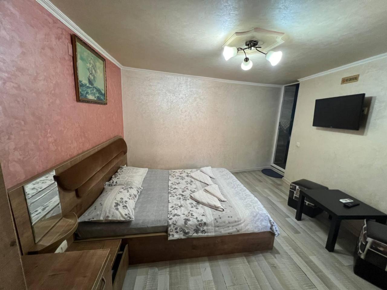 Hotel Old Star Batumi Eksteriør billede